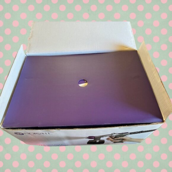 Norvell M1000 Spray Tan Machine - Picture 4 of 9